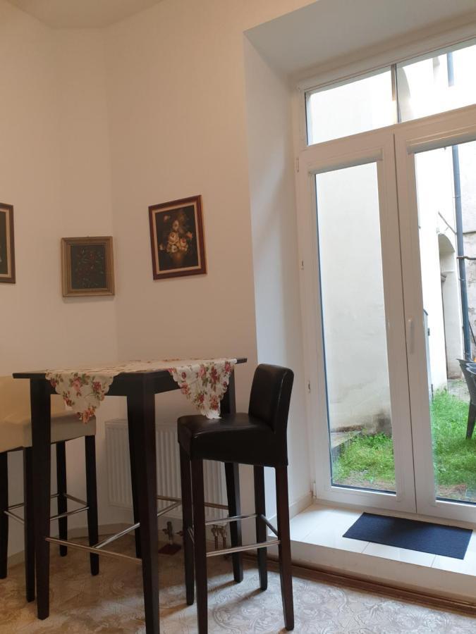 Riga Center Apartment In Old Town Esterno foto